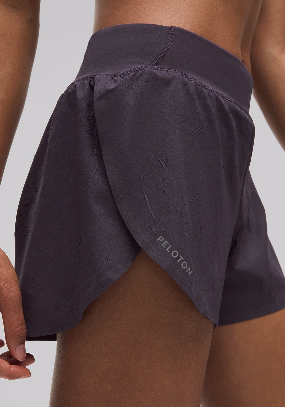 Fast and Free High-Rise Split Short 3" | Crinkle