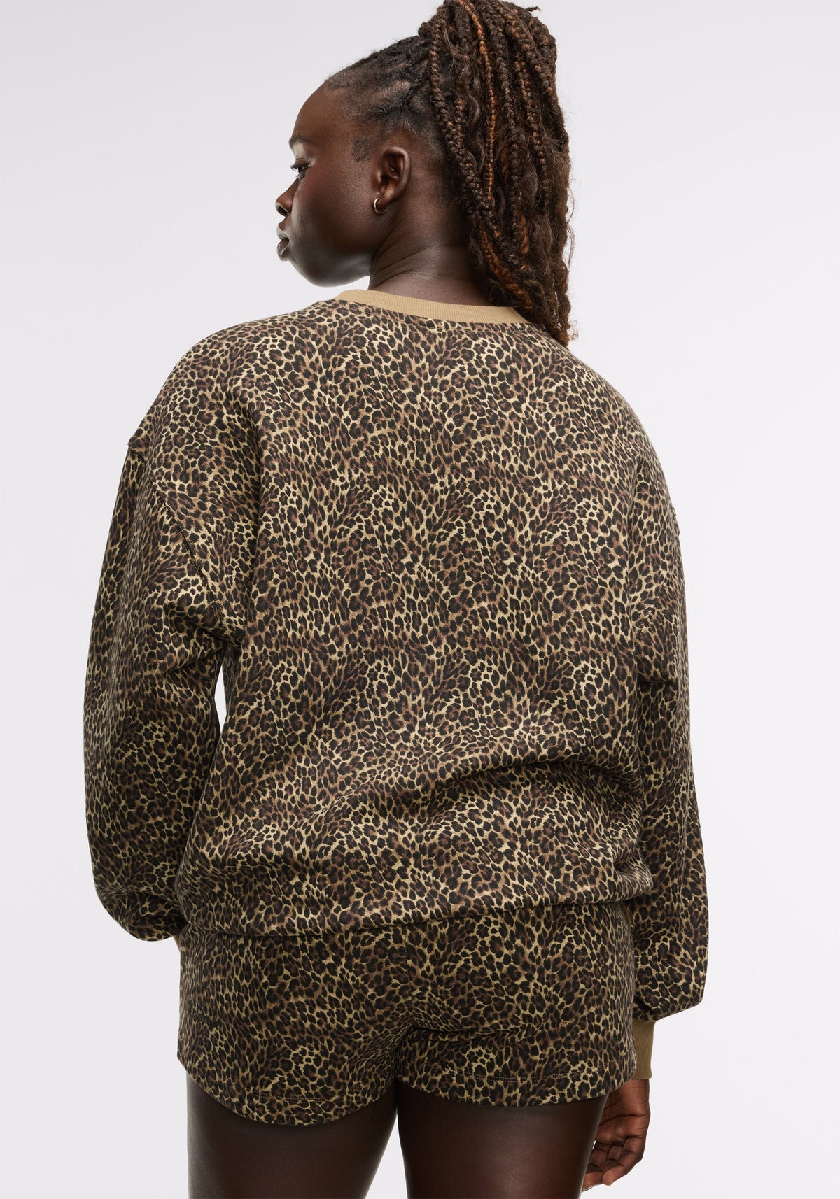 Oversized Crewneck Sweatshirt