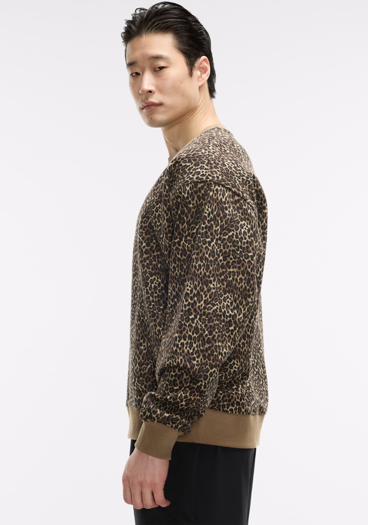 Oversized Crewneck Sweatshirt