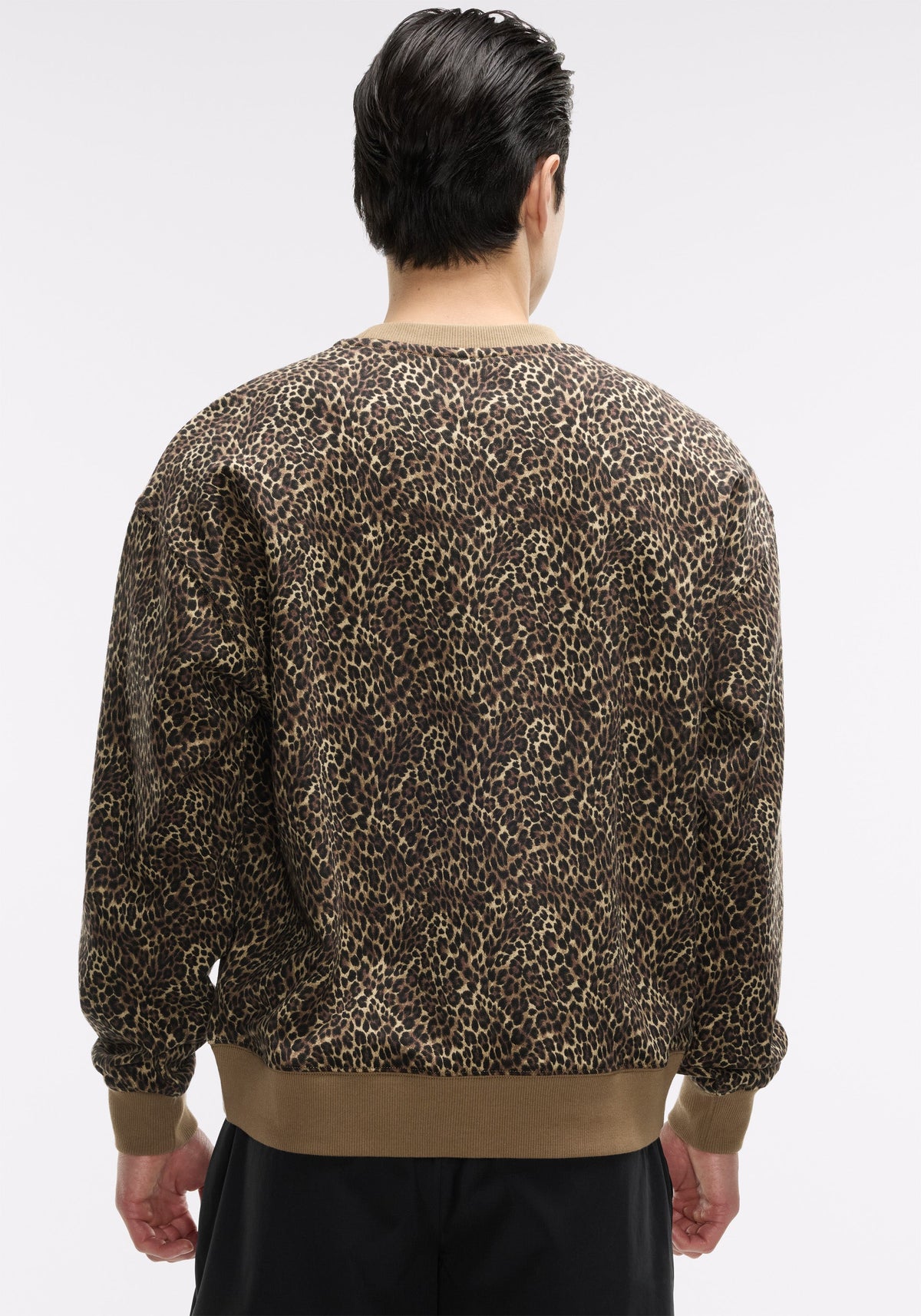 Oversized Crewneck Sweatshirt
