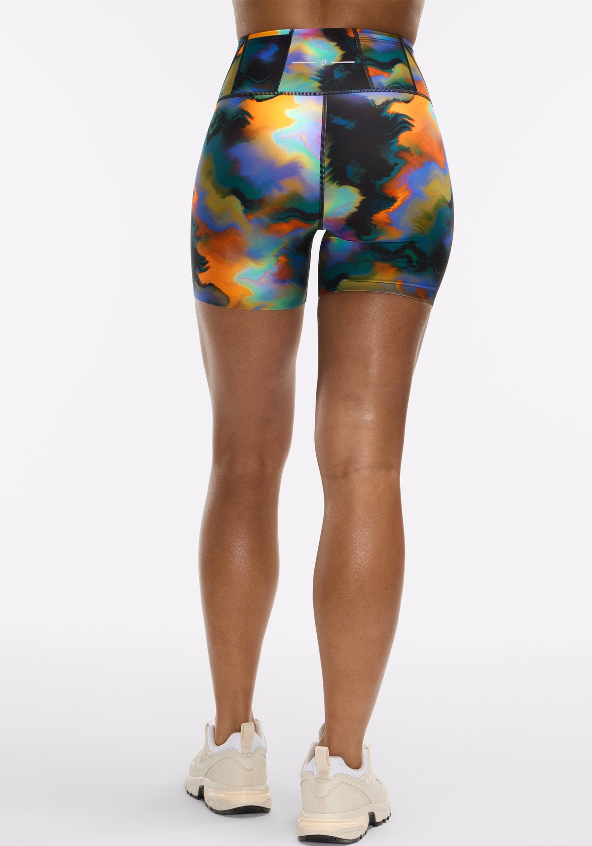 PaceForm Aerated Run Short 5"